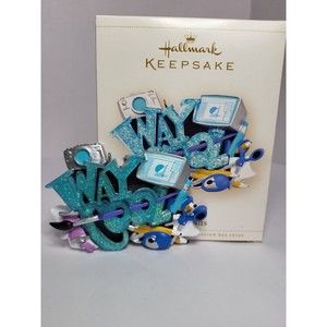2006 Hallmark WAY COOL Art & Crafts Keepsake Ornament Fridge Magnet Gift Student
